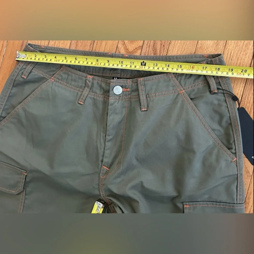 True Religion Men's Kalamata Green Cargo Pants 108335 Size 34 NWT